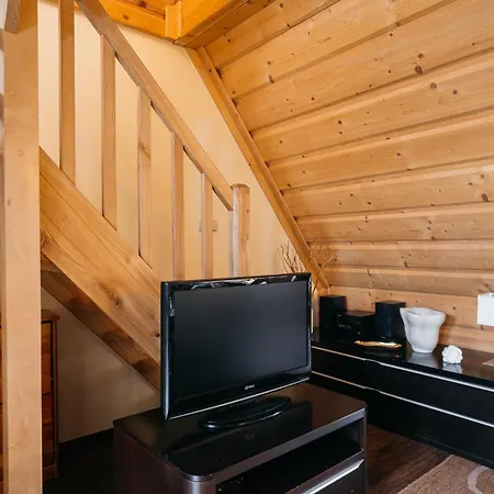 Forest - Loftaffair Apartment
